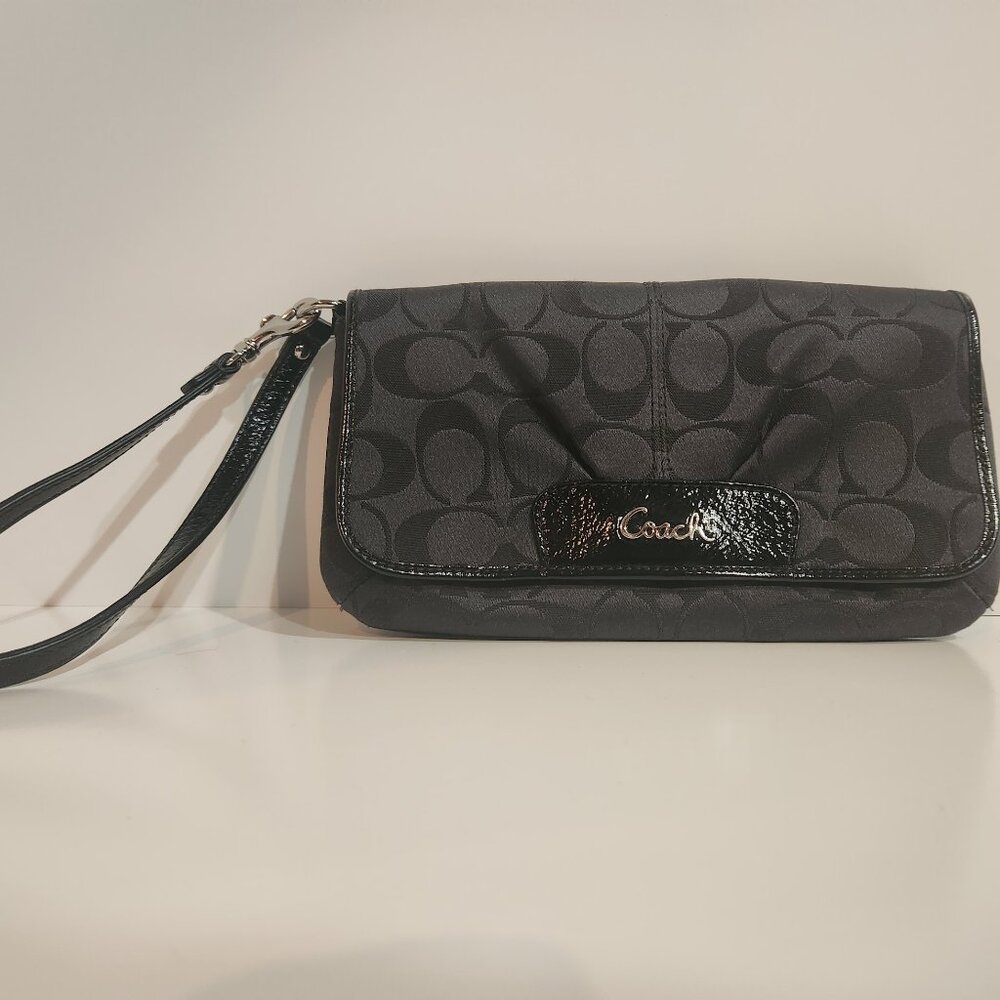 Coach Bags | Coach Black Clutch/Wristlet | Size: OS - Picture 1 of 3